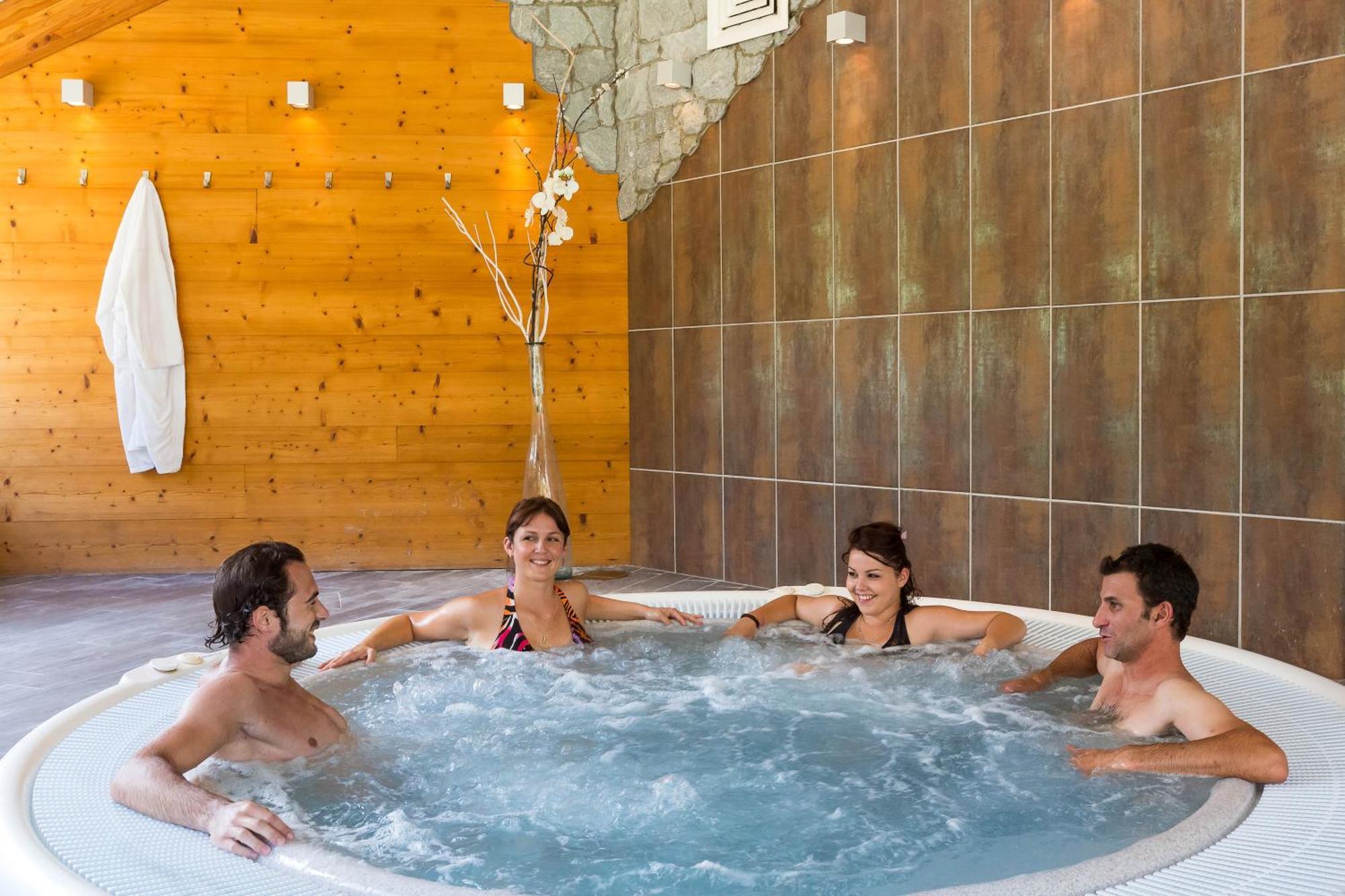 Hotel & Spa Les Bartavelles Crots Exteriér fotografie