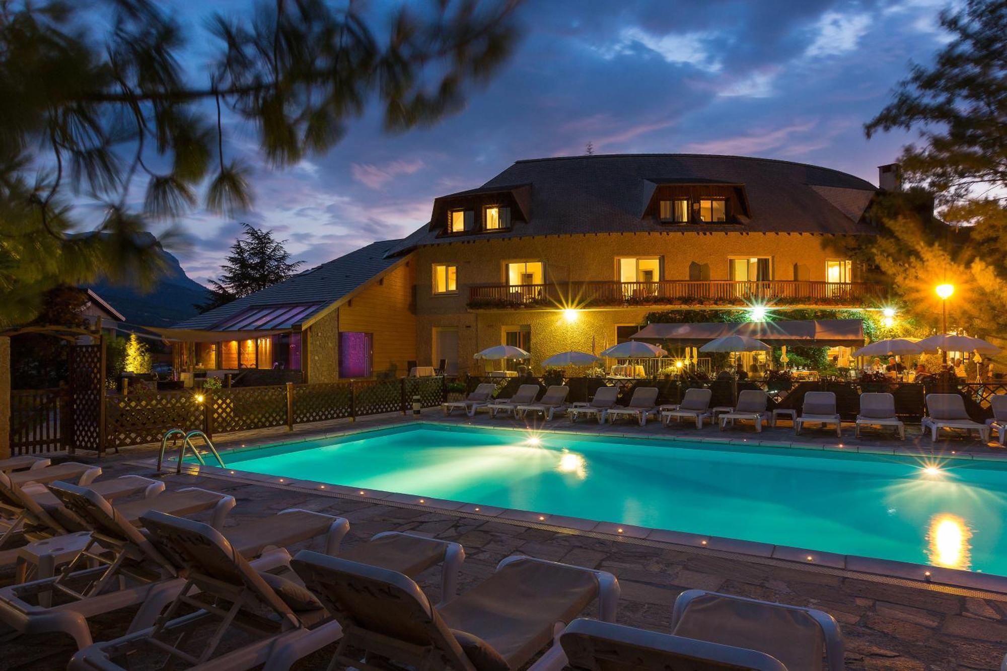 Hotel & Spa Les Bartavelles Crots Exteriér fotografie
