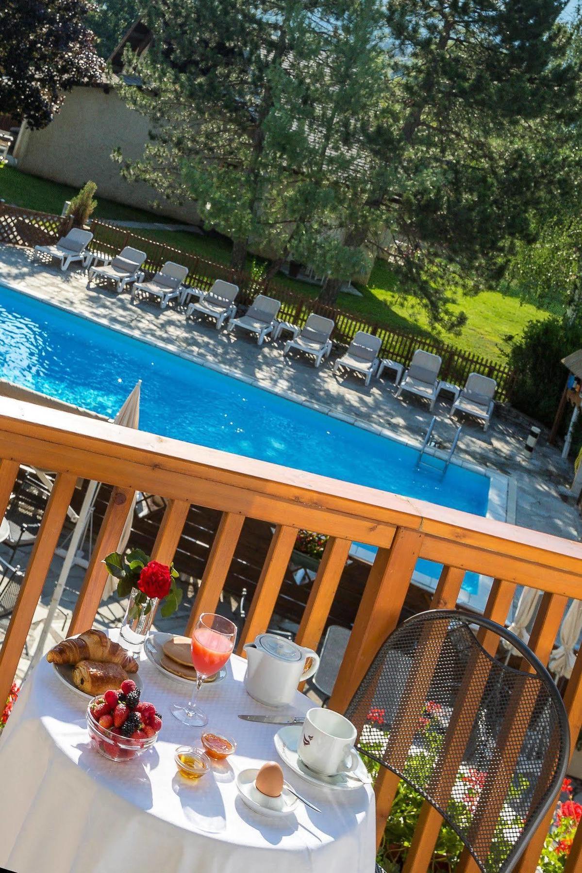 Hotel & Spa Les Bartavelles Crots Exteriér fotografie