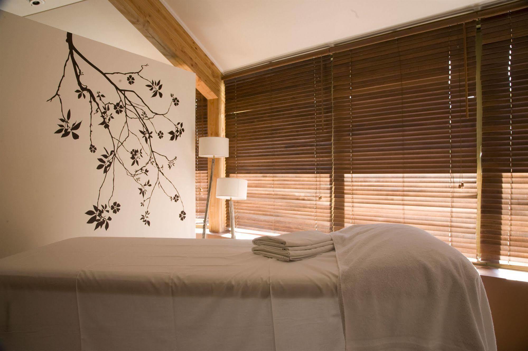 Hotel & Spa Les Bartavelles Crots Exteriér fotografie